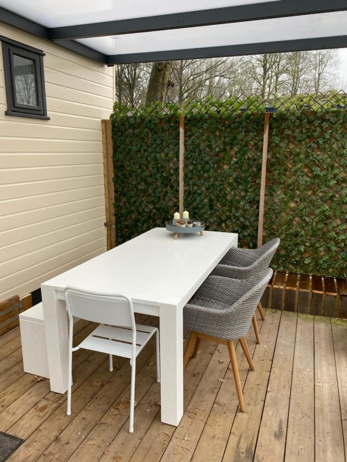 Chalet Heische Tip In Zeeland, Noord-Brabant Voor Max 3 Volwassenen En 2 Kinderen酒店 外观 照片